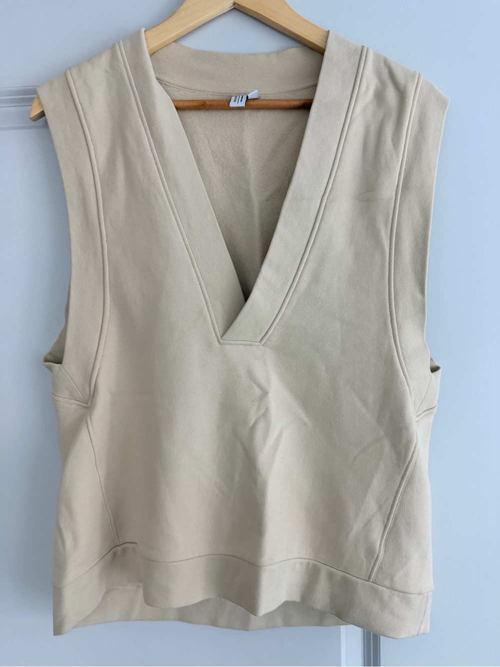 & Other Stories Deep V-Neck Sleeveless Sweater